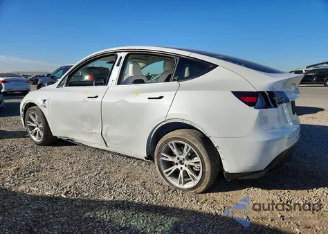 2023 Tesla Model Y z USA, uszkodzony, nr VIN 7SAYGDEE9PF614408